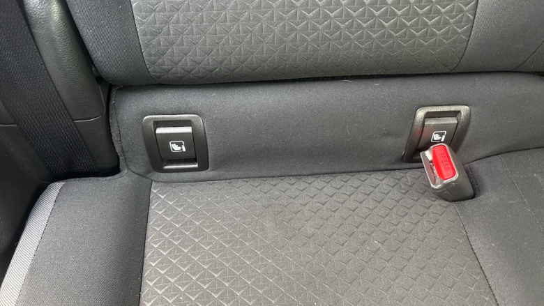 Nissan Juke 1.0 DiG-T N-Connecta 5dr Petrol Hatchback